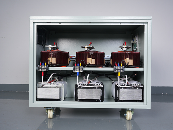 TND single-phase high-precision fully automatic AC voltage regulator